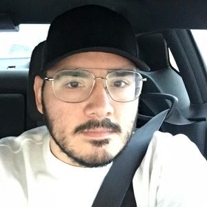 Meet your Posher, Roger